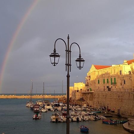 Апартаменты Giovinazzo Historic Apulia Old Town Stone House With Private Patio Экстерьер фото