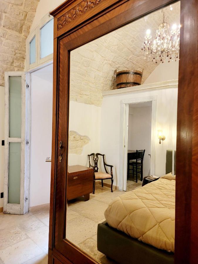 Апартаменты Giovinazzo Historic Apulia Old Town Stone House With Private Patio Экстерьер фото